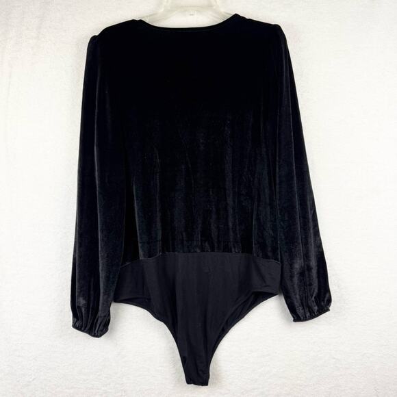 NWT Torrid Stretch Velvet V-Neck Balloon Slv Long Sleeve Bodysuit Sz 2X (18-20) - Picture 13 of 16